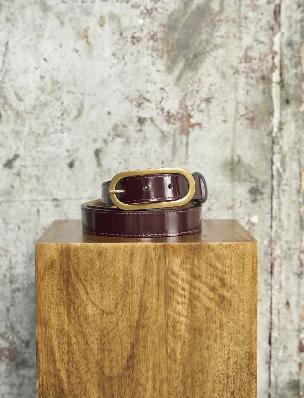 Ceinture pour Femme en Cuir Vernis Bordeaux Paire Fils