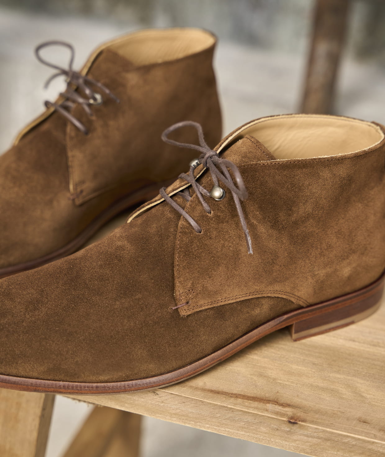 Desert boots for men Luxury boots in leather or suede Paire Fils