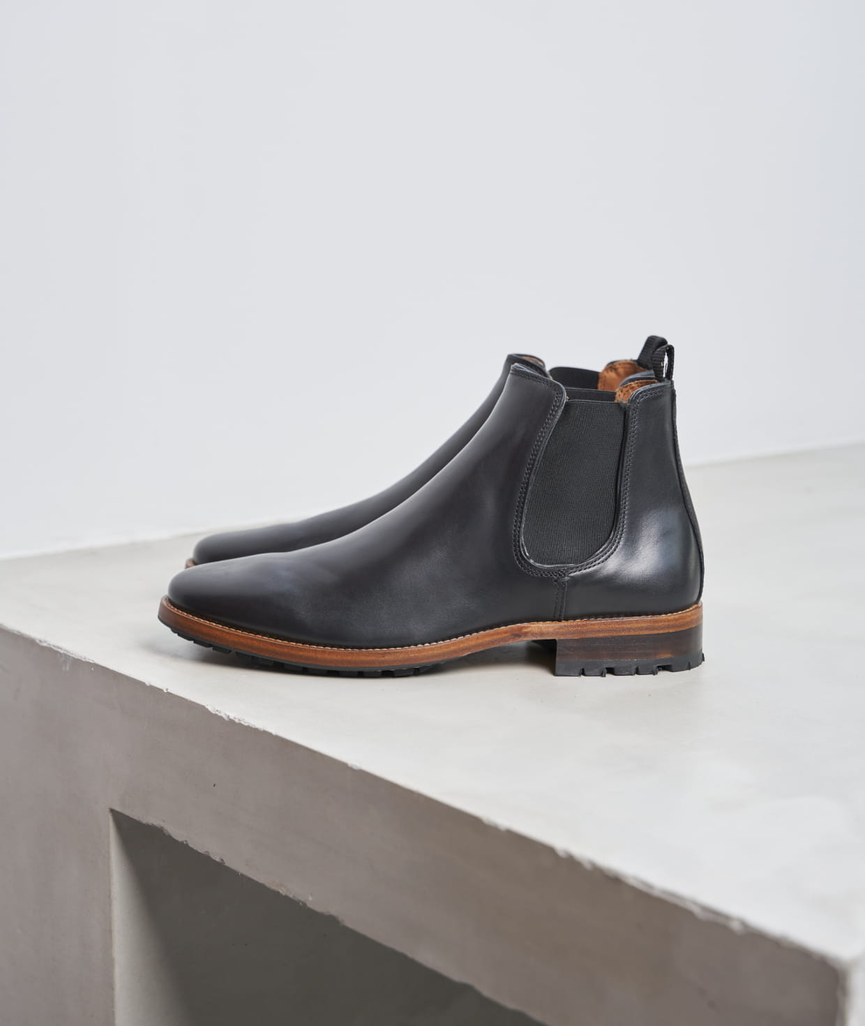 Leather Desert Boots for Men l Homme Difficile in black Tone Paire Fils