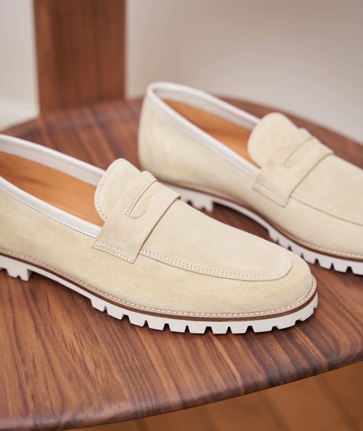 Champagne mens dress shoes top