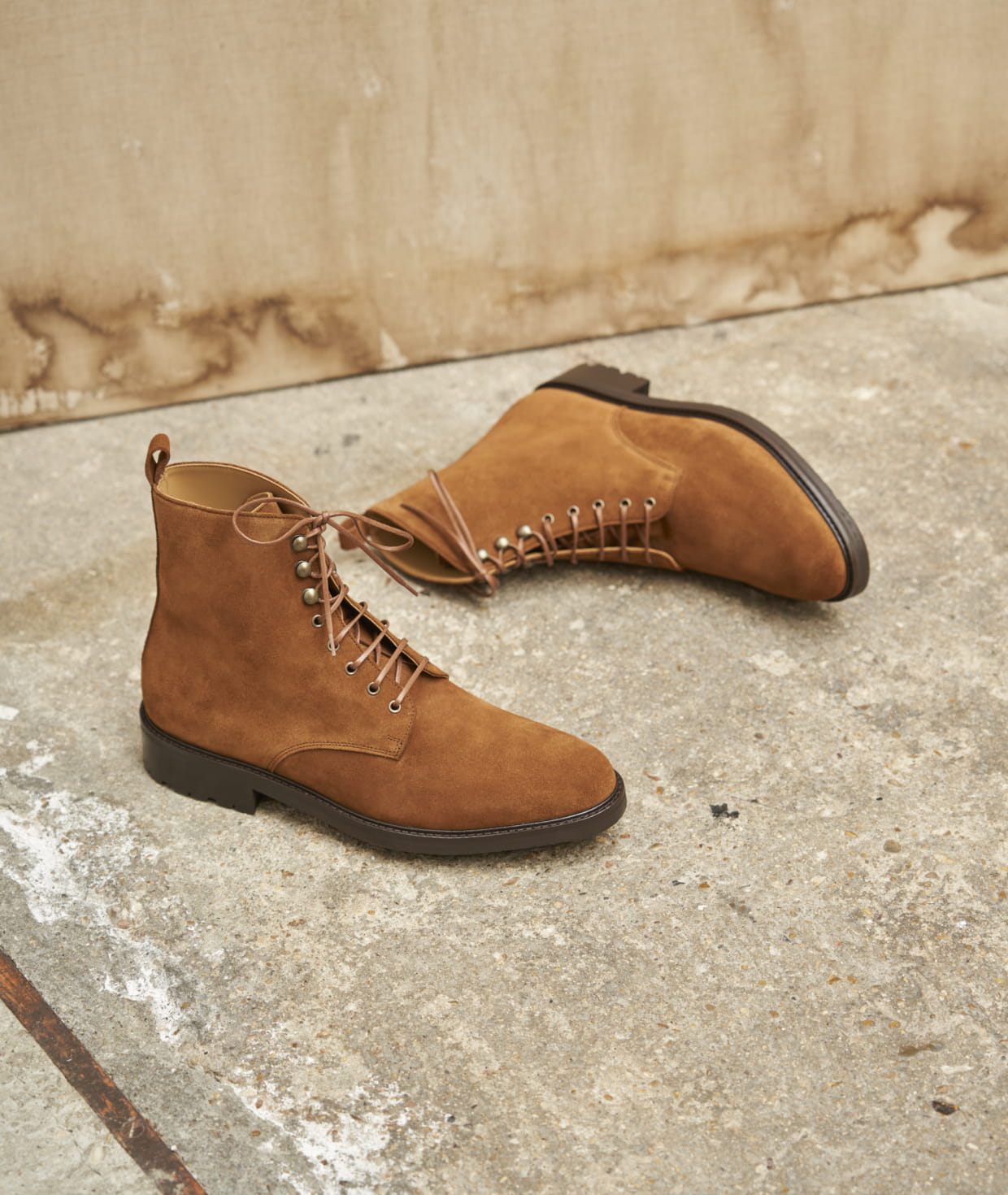 Boots camel homme sales
