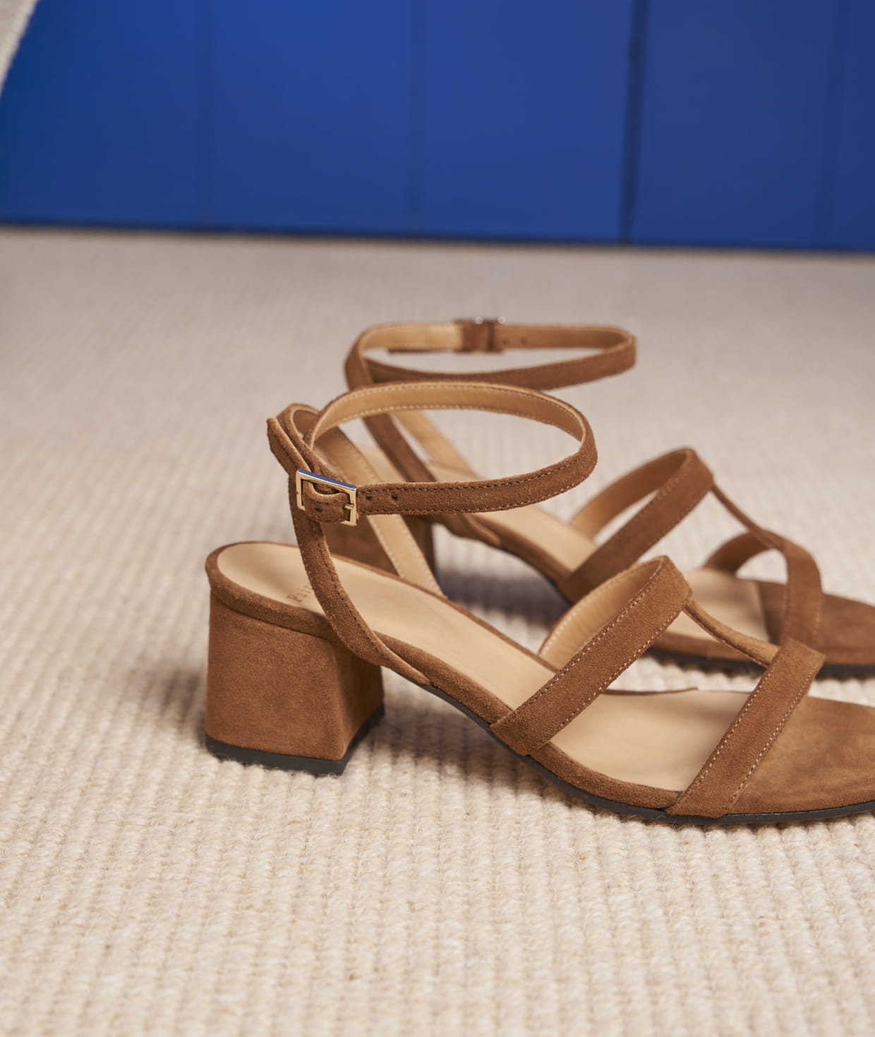 Sandales tout cuir femme 2025