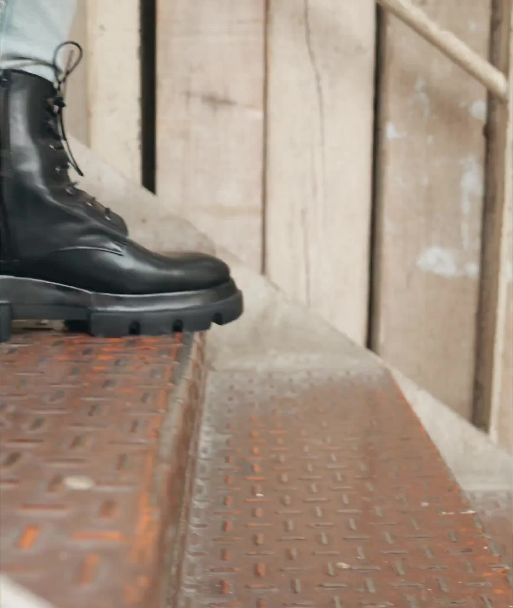 Combat boots femme Cuir Noir: La Femme sensible la Boots à Semelle