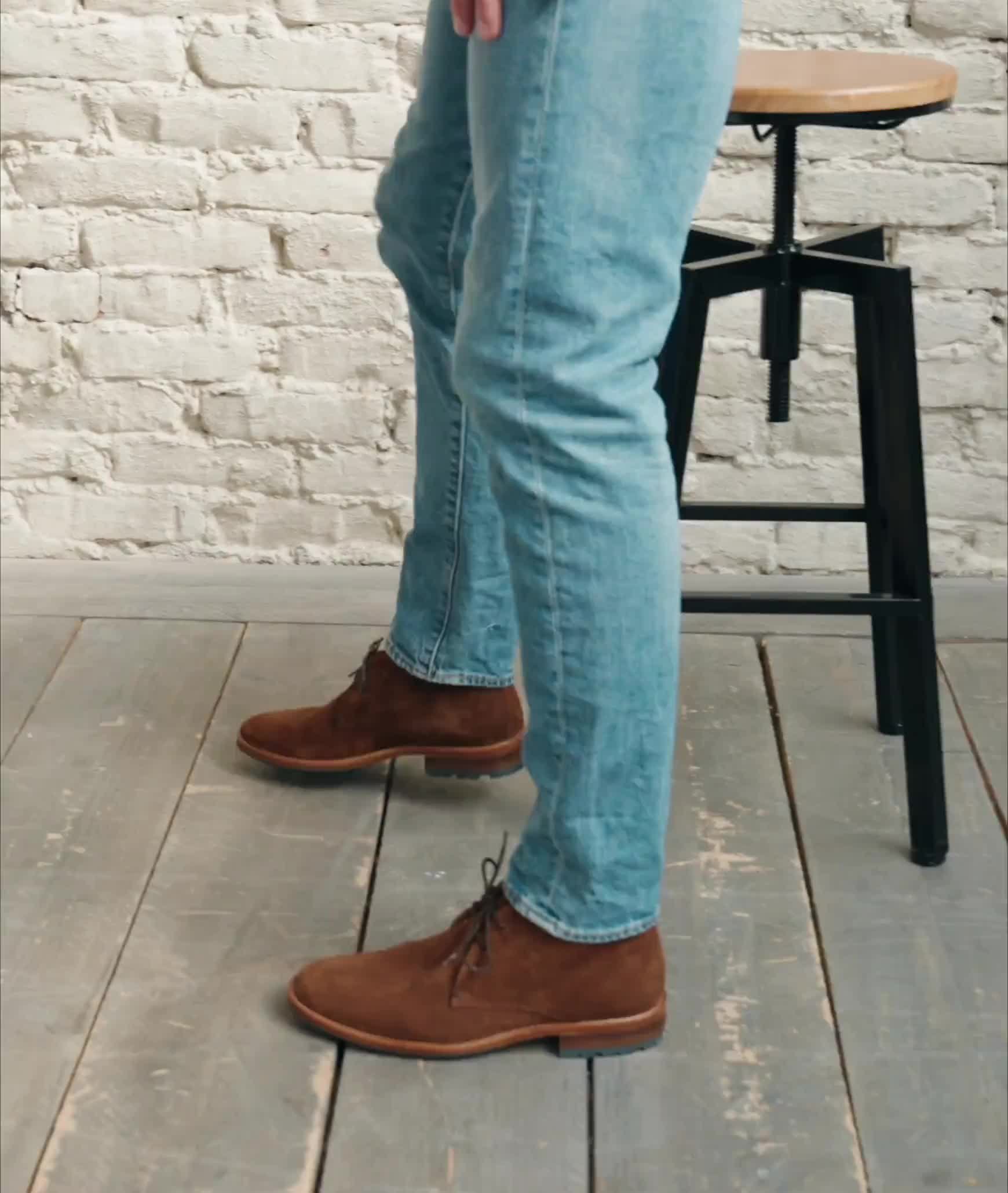 Desert boots for men: The Reconciliation in Brown Suede