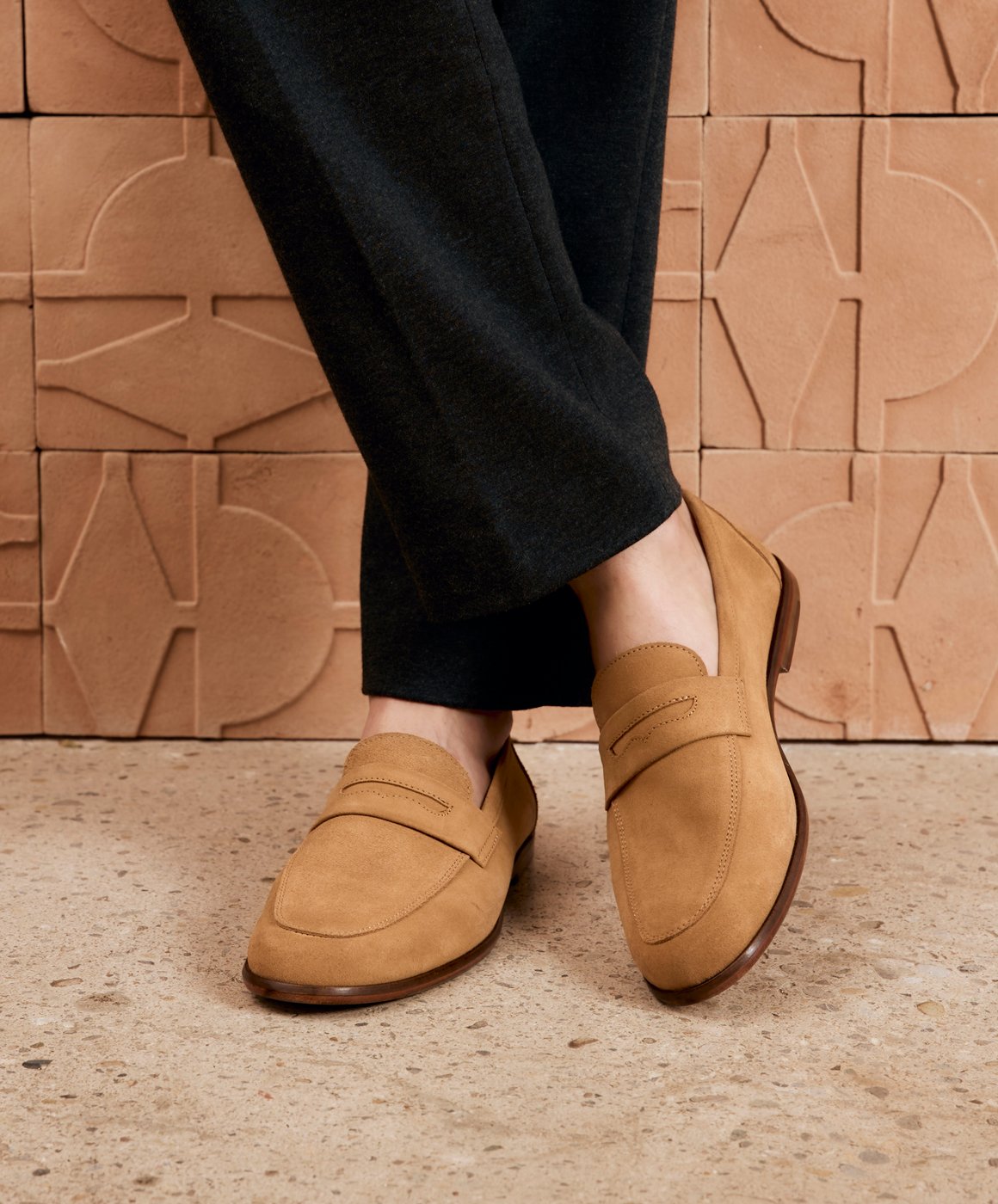 Mocassin en daim beige, fourré à l'intérieur - Patrizia Bonfanti