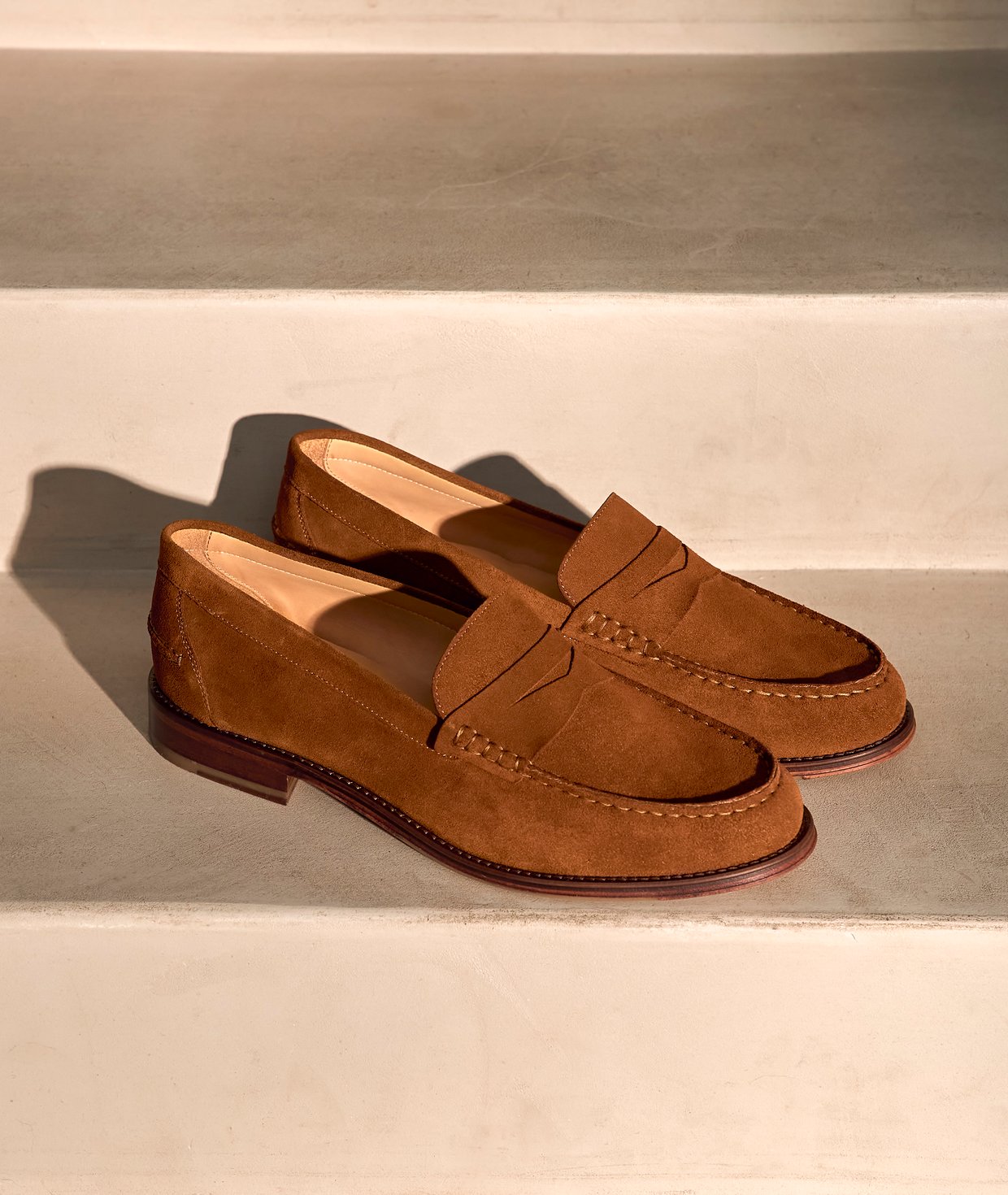 Comment porter des chaussures richelieu en daim marron clair (37 tenues et looks) | France