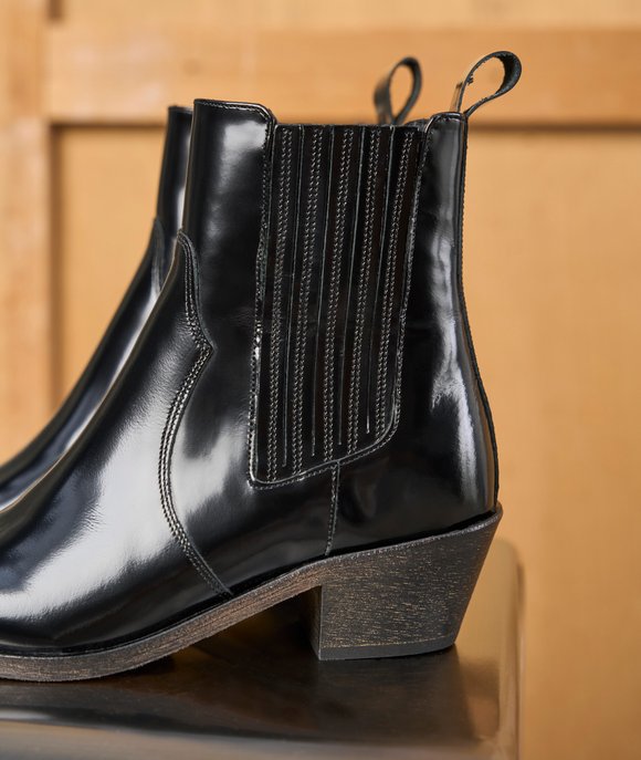 boots cuir vernis noir