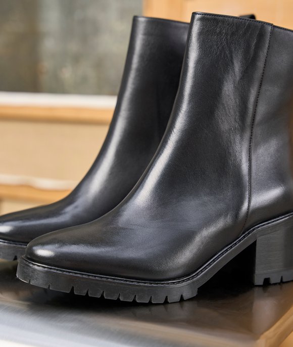 boots à talons cuir noir