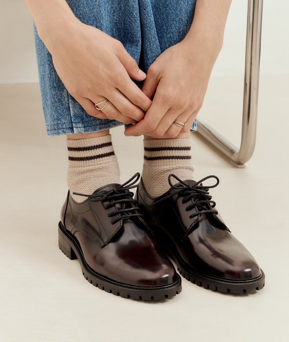 derbies cuir bordeaux à semelle gomme paire et fils