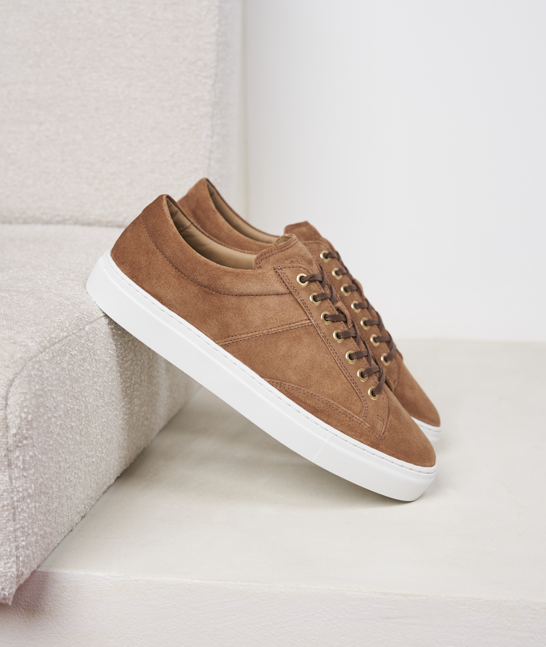 sneakers-haut-de-gamme-pour-homme-l-homme-coh-rent-en-cuir-et-daim